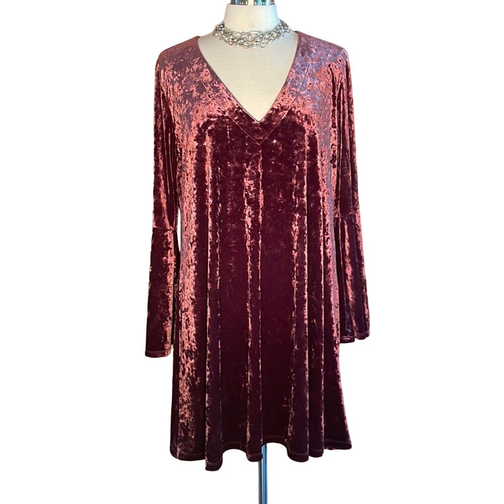 Women’s Velveteen Dress by A.N.A in Sz XL w/Bell Sleeves & Renaissance Style